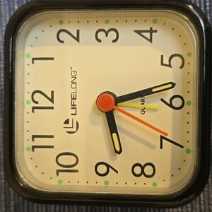 LIFELONG Travel Alarm Clock